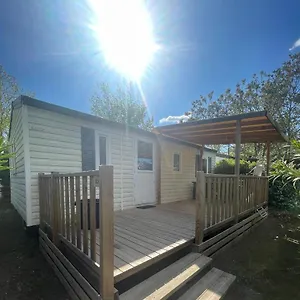 Mobil-home Au Pied Du Luberon Camping