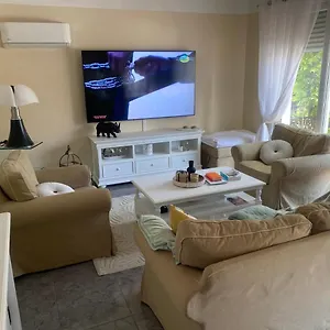 https://villa-des-palmiers.aixenprovencehotels.org